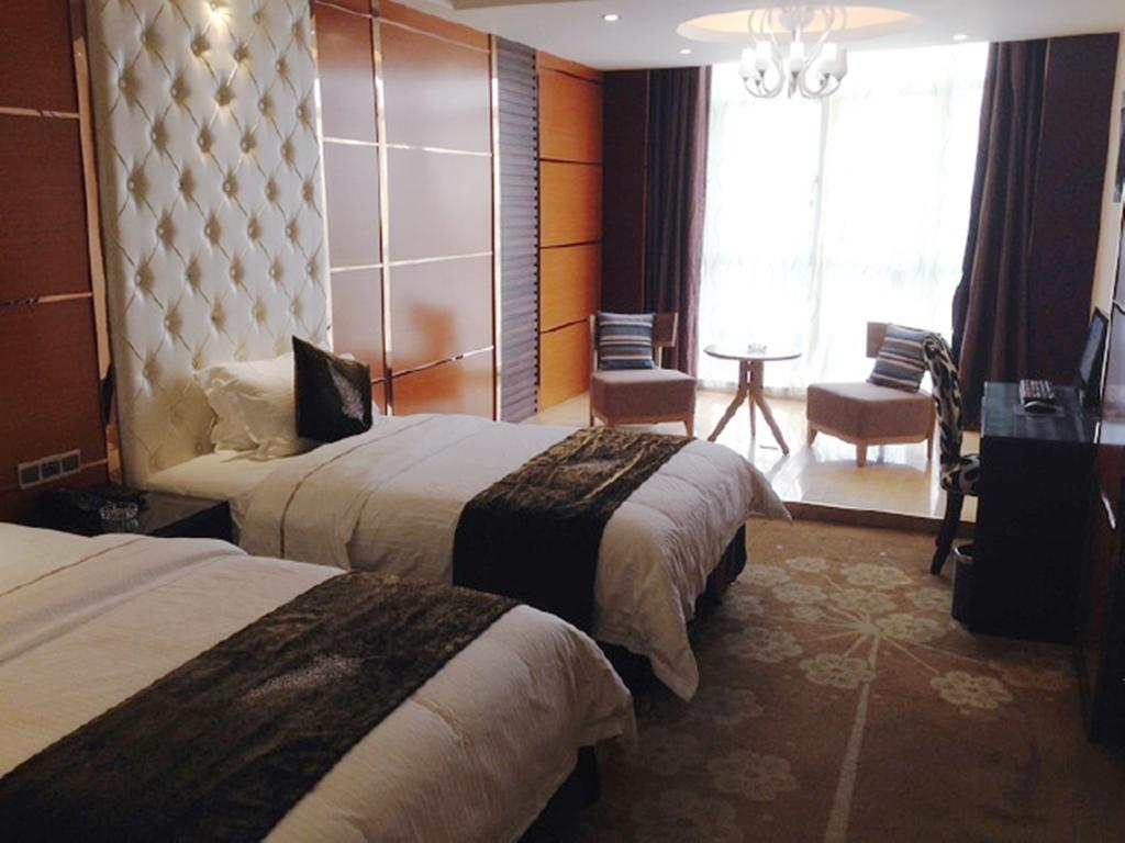 Tianguo Times Hotel Foshan Chambre photo